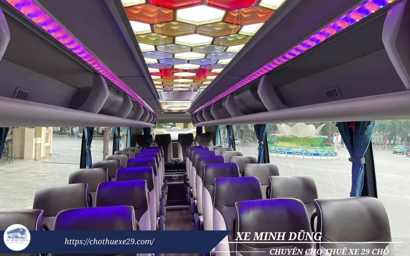 Nội thất xe Hyundai 29 chỗ Universe