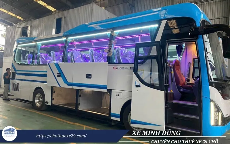 Hình ảnh thực tế cốp xe 29 chỗ Hyundai Tracomeco