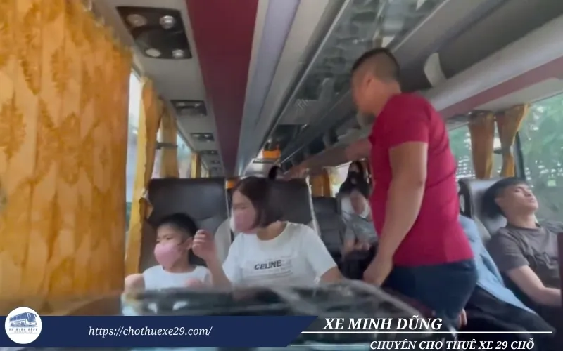 Lưu ý khi thuê xe du lịch 29 chỗ chọn đúng loại xe