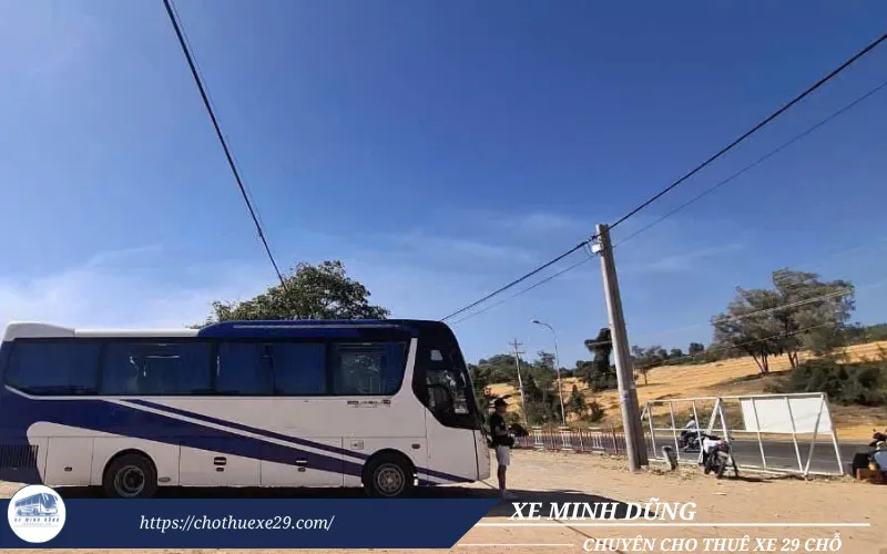 Giá Thuê Xe 29 Chỗ Đi Mũi Né Phan Thiết 39 Thuê xe Sài Gòn đi Mũi Né