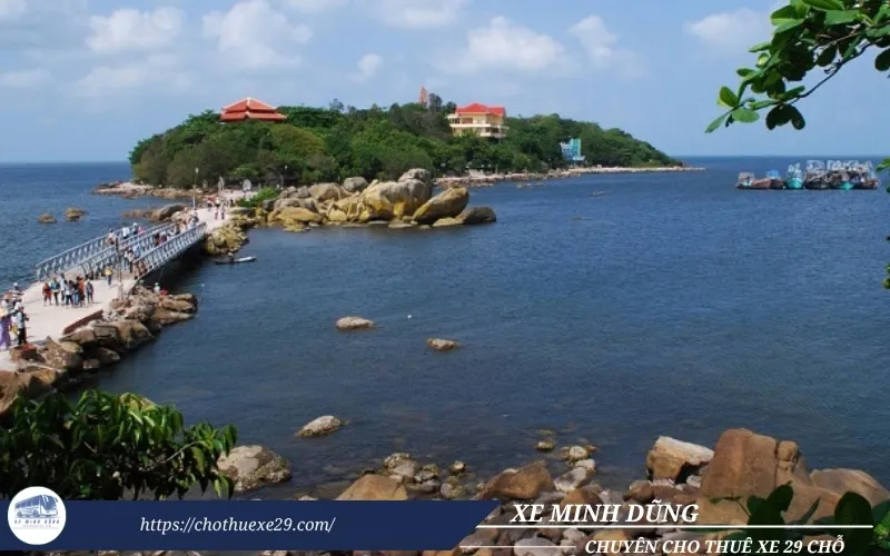 Cho thuê xe 29 chỗ đi Cà Mau tại TPHCM 30 Thuê xe đi Cà Mau tham quan Hòn Đá Bạc