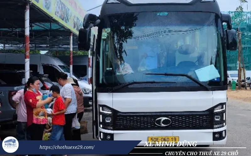 Kinh Nghiệm thuê xe 29 chỗ giá rẻ 4 Kinh Nghiệm thuê xe 29 chỗ giá rẻ